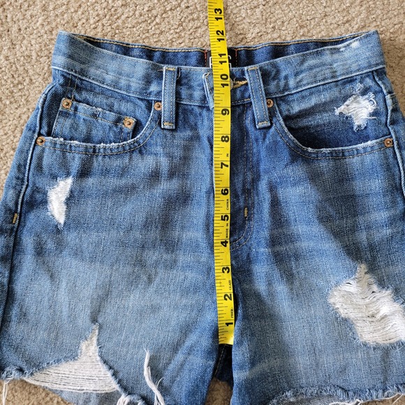 Urban Outfitters BDG Women's‎ High Rise Distressed Shorts. Size 25 - Picture 6 of 7